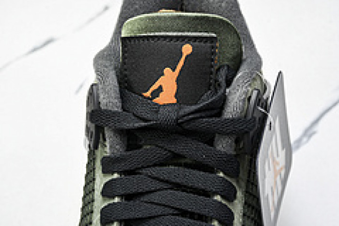 （2025）UNDEFEATED x Air Jordan 4 OG IB1519-200