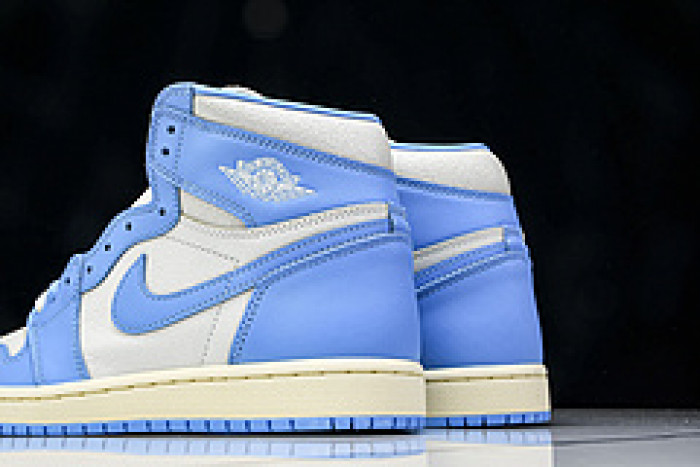 Air Jordan 1 High OG“UNC Reimagined” DZ5485-402