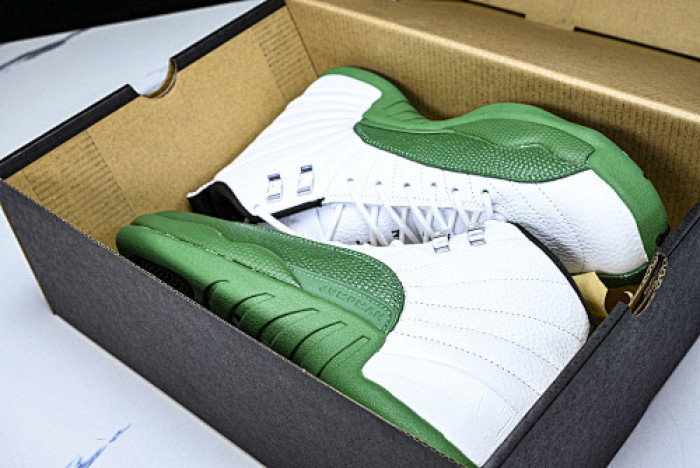 Air Jordan 12 “Bucks” CT8013-103
