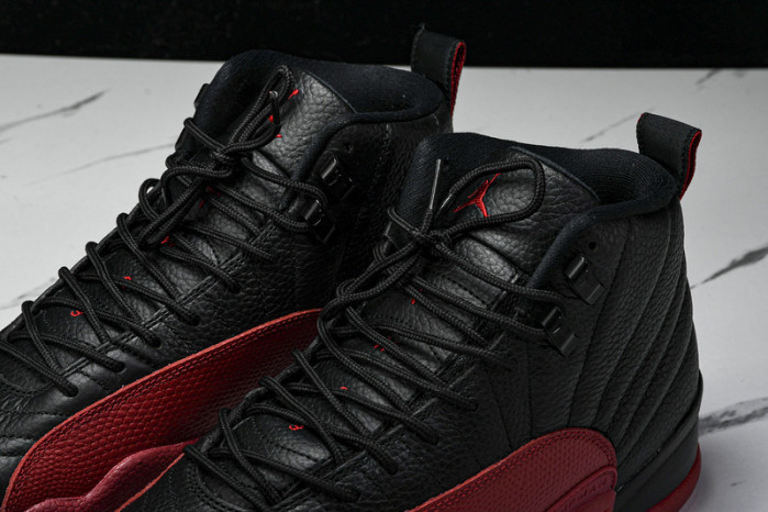 (2025) AIR JORDAN 12 Flu Game CT8013-002