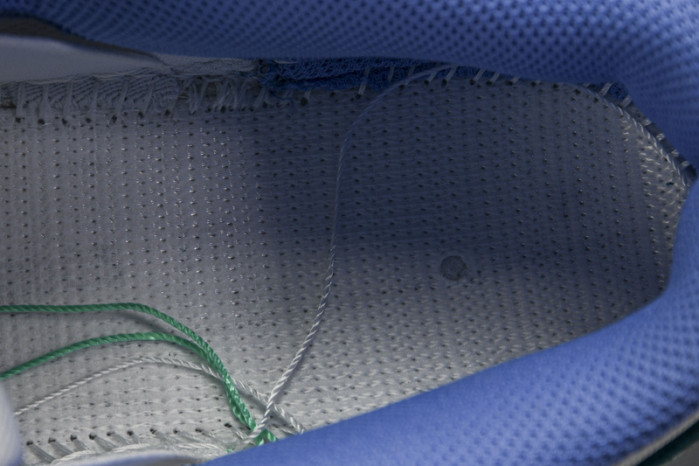 nike sb dunk low futura laboratories bleached aqua hf6061-400