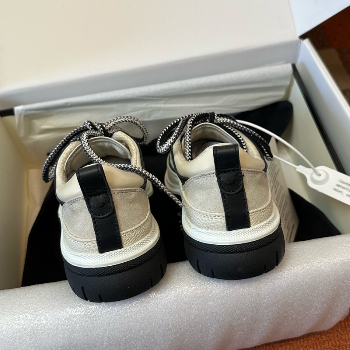 CN LOW TOP TRAINER CC SNEAKERS 21010926