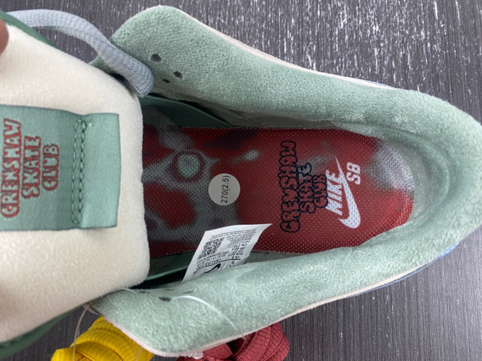 nike sb dunk low crenshaw skate club fn4193-100