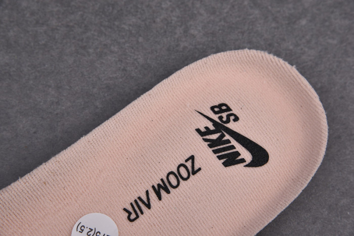 nike sb dunk low black washed coral bq6817-003