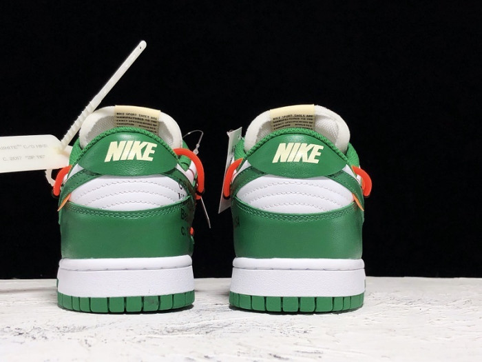of nike dunk low pine green - ct0856-100