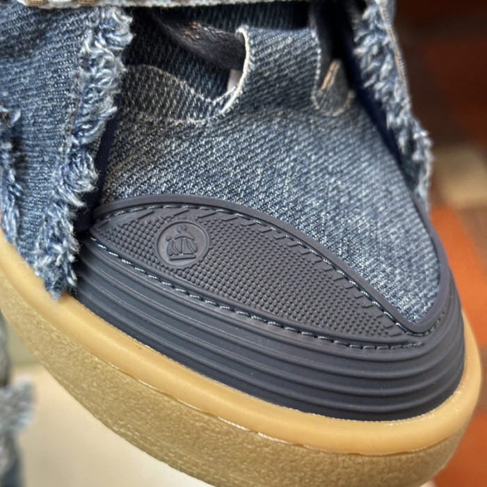 Lanu1n curb sneaker 111216