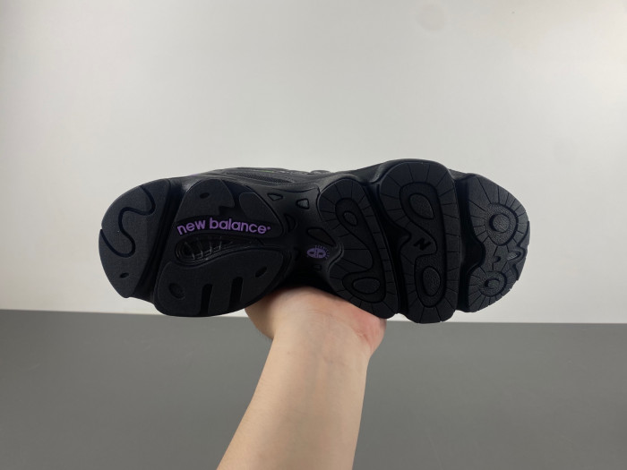 new Ba1an*e 1000 “angora/moonrock” nb x jfg m1000tp