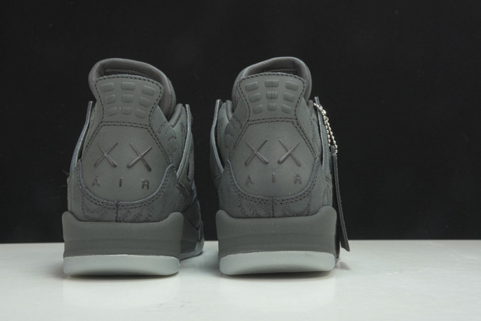 jordan 4 retro kaws black 930155-001