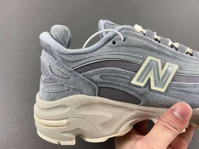 new Ba1an*e 1000 kith 101 quarry m1000kq