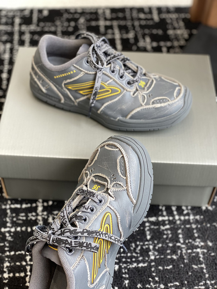 BL Hamptons Worn-Out BHW-2