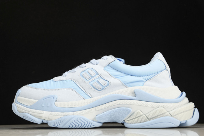 bl triple s trainers sneakers bts-17