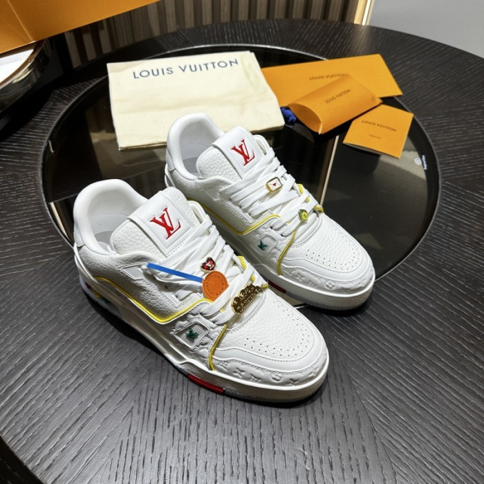 LOVT SNEAKER lv-394
