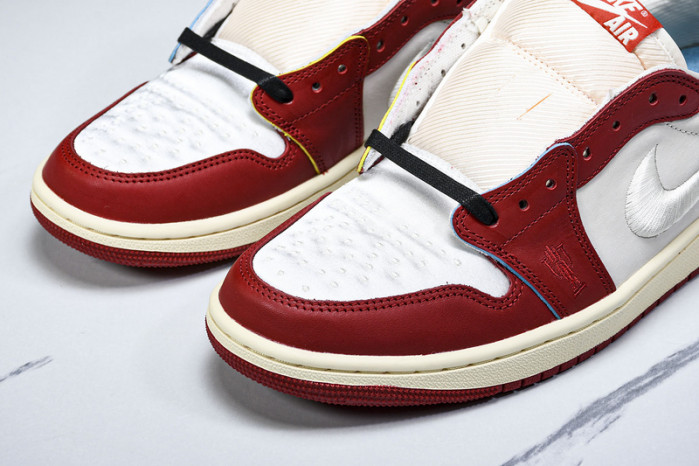 trophy room x air jordan 1 low og “rookie card: home” hv6157-100