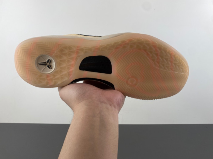 Nike Kobe 8 Protro TB HQ3138-800