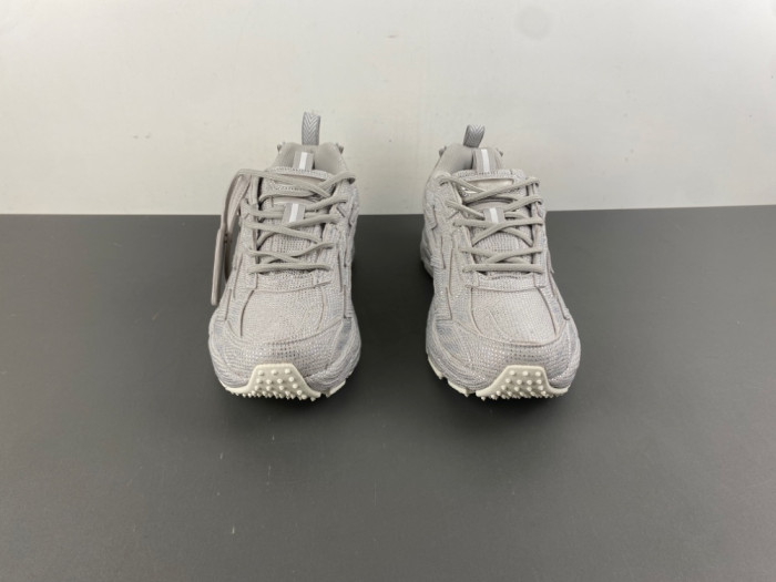 OF BE RIGHT BACK SNEAKERS OB25