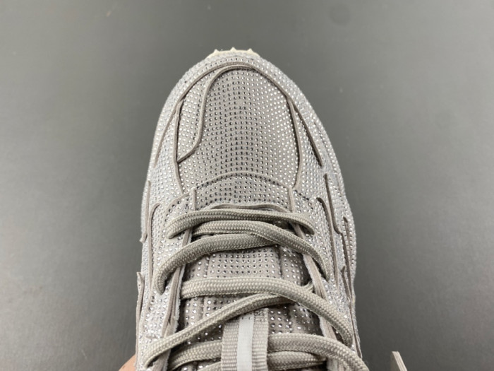 OF BE RIGHT BACK SNEAKERS OB25