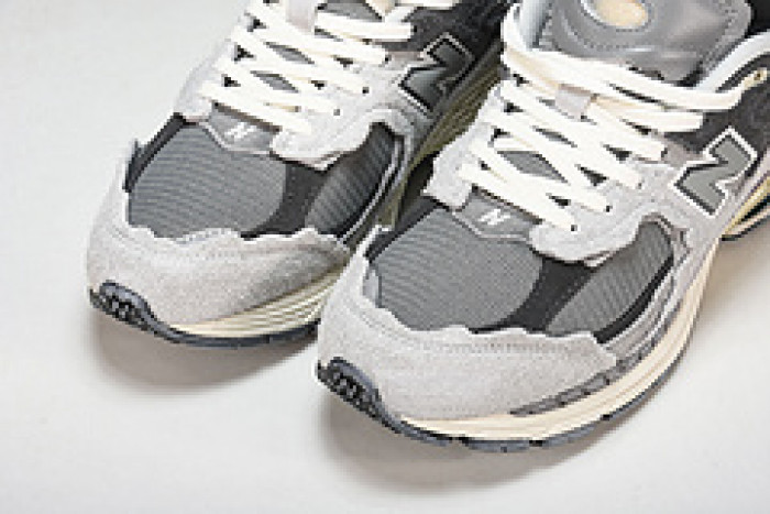 new Ba1an*e 2002r protection pack rain cloud m2002rda