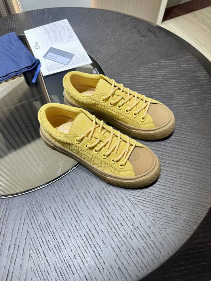 DR B33 LOW-TOP SNEAKERS DR-117