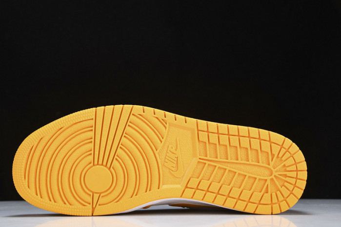 jordan 1 low taxi 553558-701