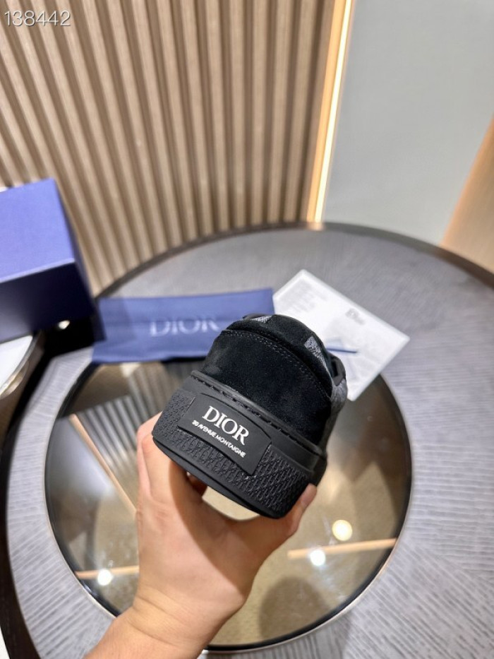 DR B33 LOW-TOP SNEAKERS DR-125