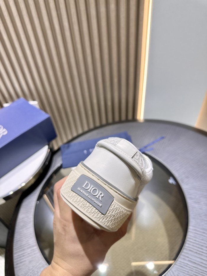 DR B33 LOW-TOP SNEAKERS DR-128