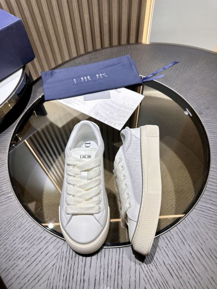 DR B33 LOW-TOP SNEAKERS DR-128