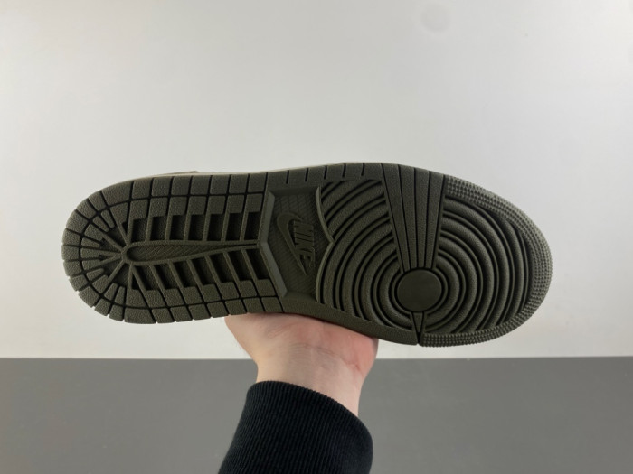 Air Jordan 1 Low OG HQ6998-200