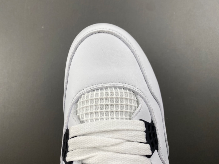 (SOCCER CLEATS) Jordan 4 Retro TD Cleat White Cement HQ0207-106