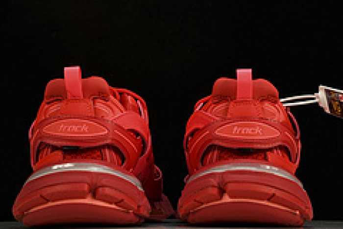 (led) bl tess s. gomma trek low sneakers red 23090702