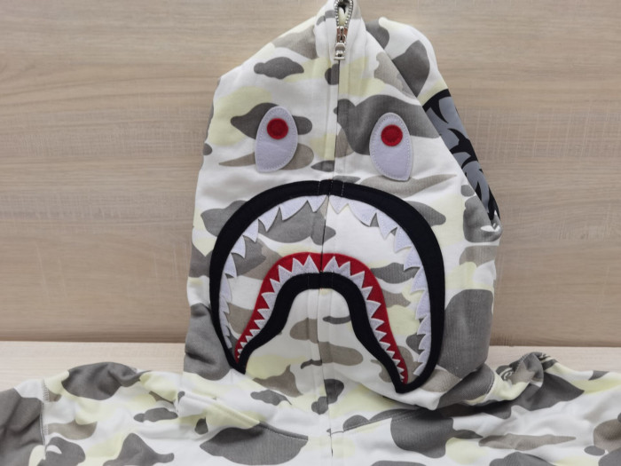 win clothes 202307031